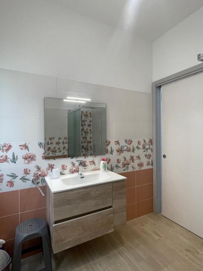 Affittacamere Il Vicoletto Aria Ona Villagrande Strisaili Exterior foto