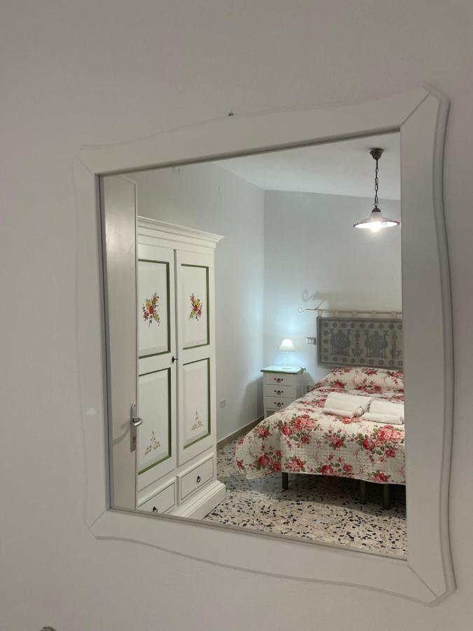 Affittacamere Il Vicoletto Aria Ona Villagrande Strisaili Exterior foto