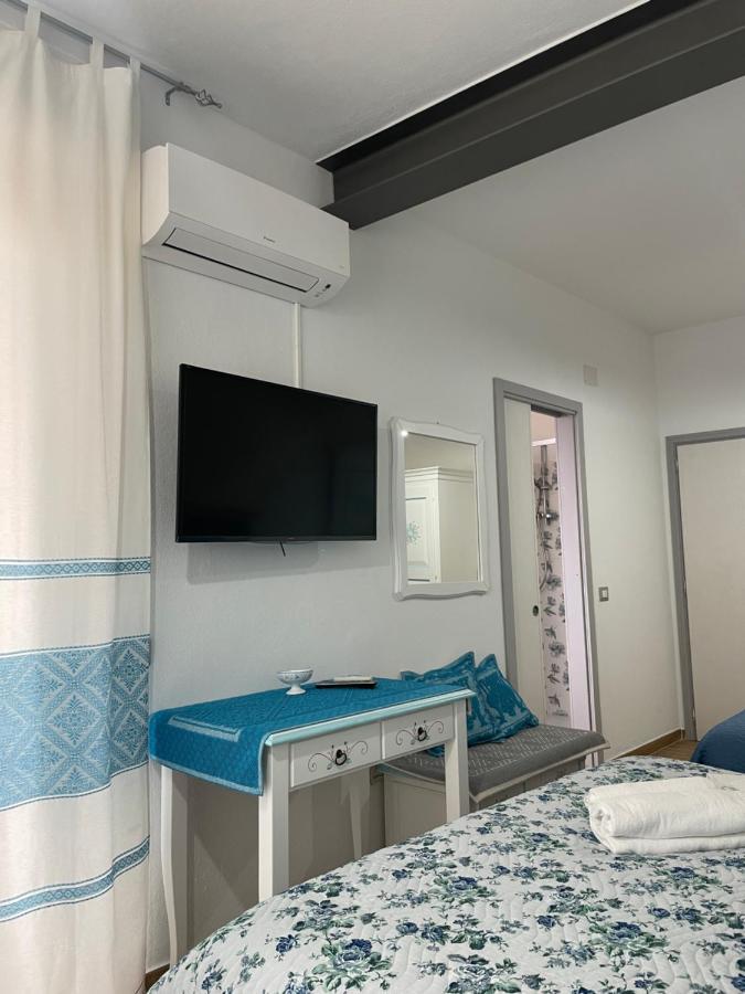 Affittacamere Il Vicoletto Aria Ona Villagrande Strisaili Exterior foto