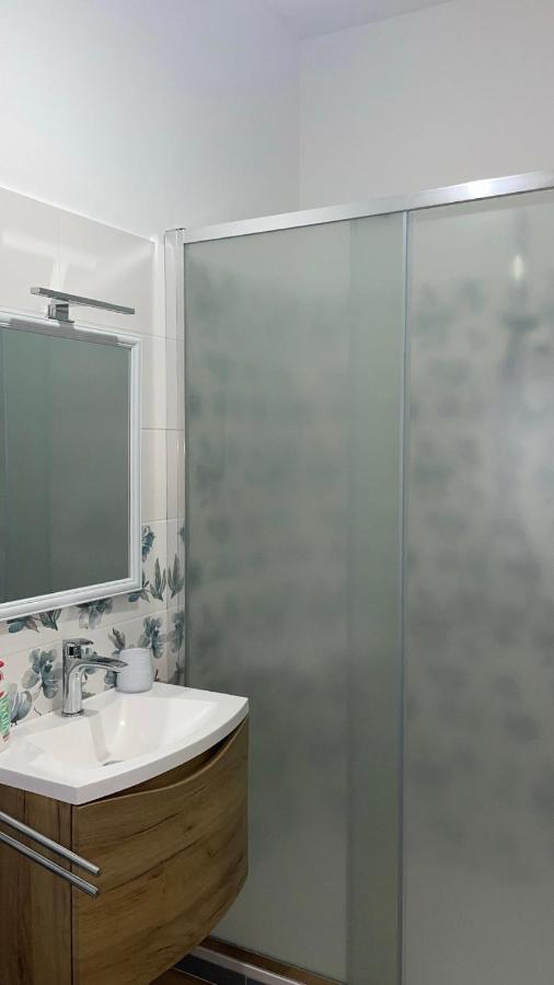 Affittacamere Il Vicoletto Aria Ona Villagrande Strisaili Exterior foto