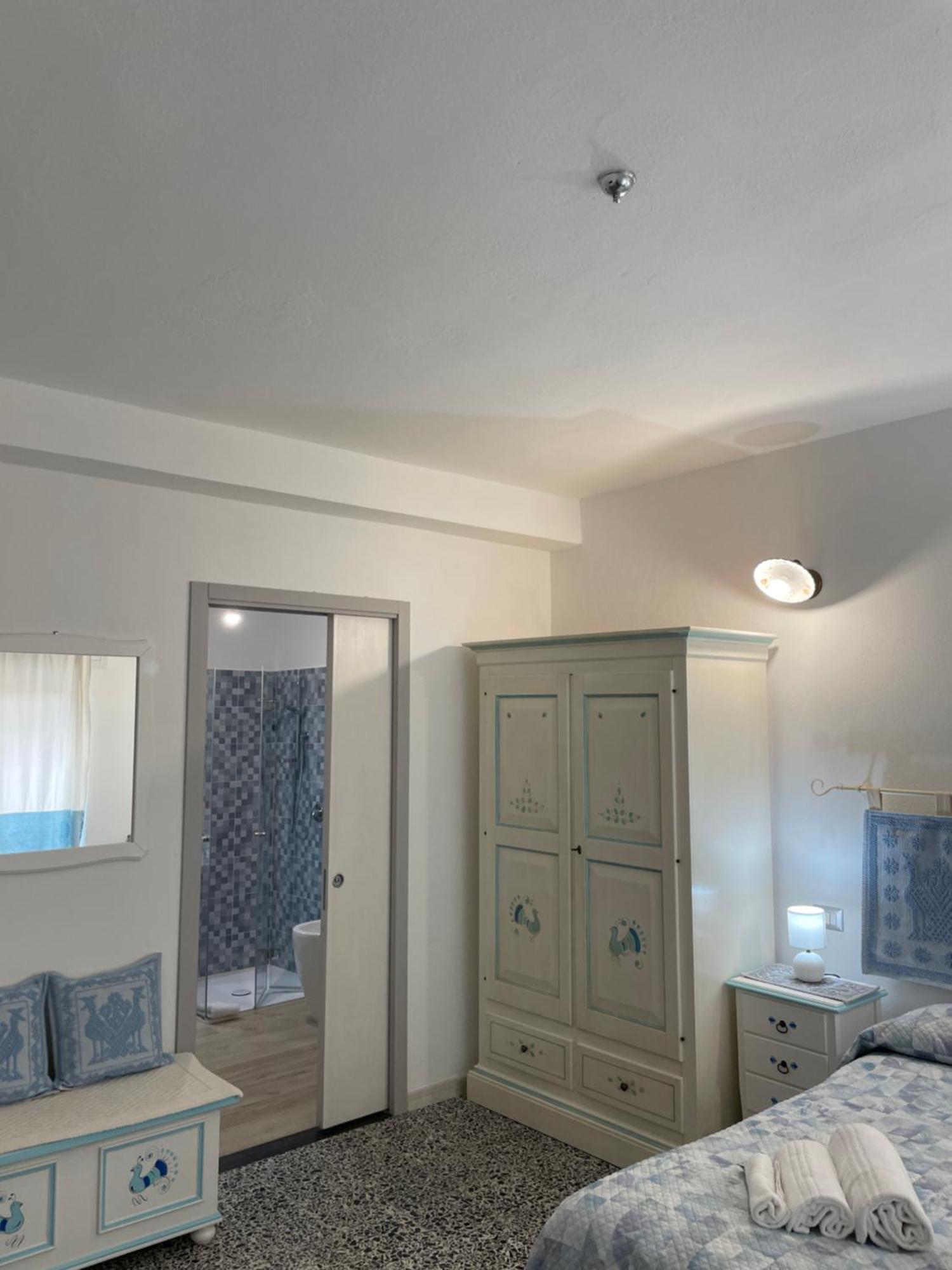 Affittacamere Il Vicoletto Aria Ona Villagrande Strisaili Exterior foto